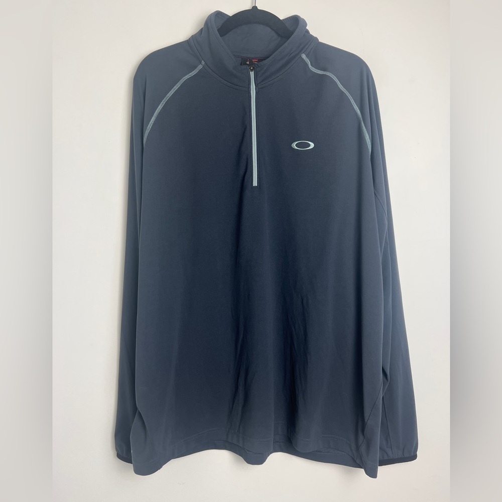Oakley Men's XL Hydrolix Blue Gray 1/4 Zip Long Sleeve‎ Base Layer Shirt